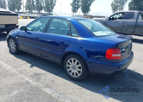 2001 Audi A4 1.8T из США, поврежденный, VIN WAUAC68D31A081817